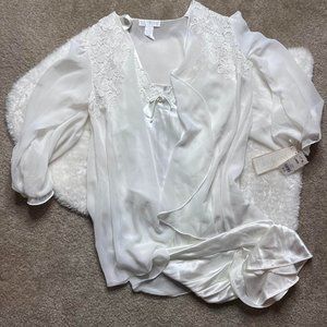 Gorgeous vintage Val Mode long Slip Dress w Matching robe set ! 😍